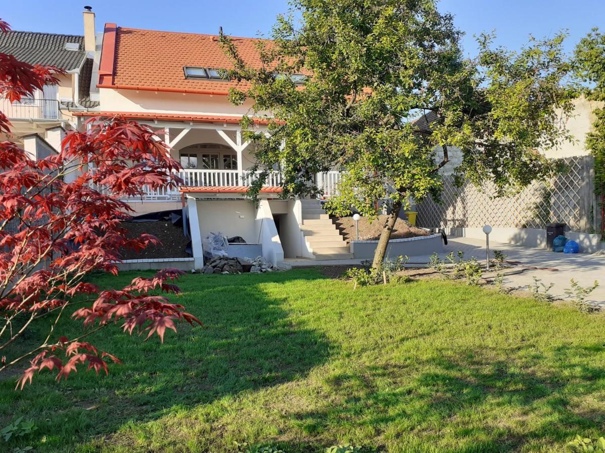 Premium Vendégház Eger Esterno foto